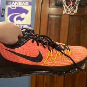 Kd 8 ‘Hunts Hill Sunrise’ 9.5 mens. Never worn. Have box